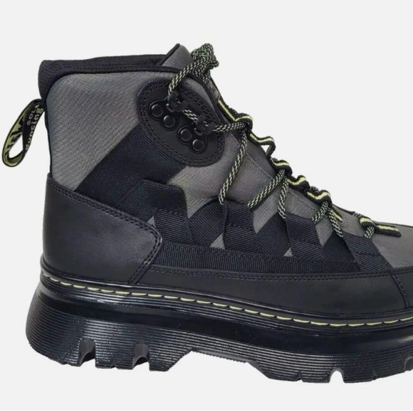 NEW DR. MARTENS MENS BOOTS SIZE 11 M / 12 L - Picture 15 of 15